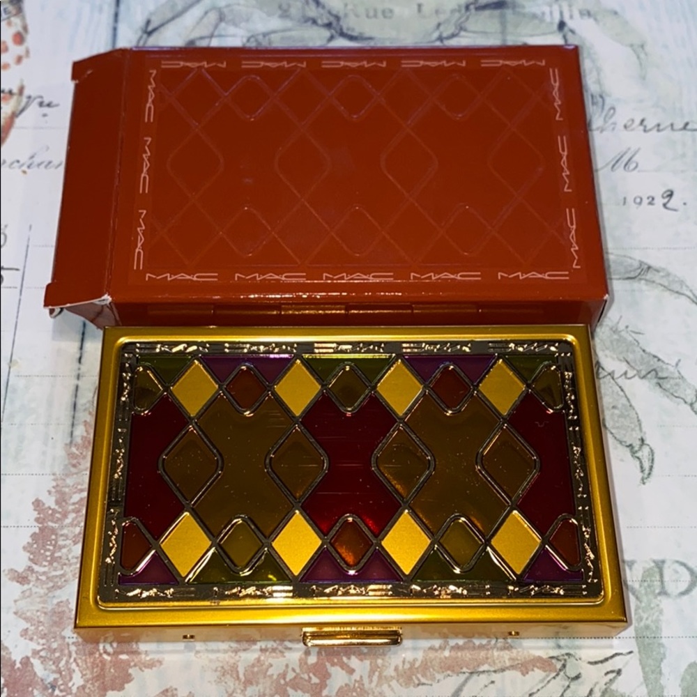MAC COSMETICS PATTERNMAKER 6 Warm Eyes Palette HTF